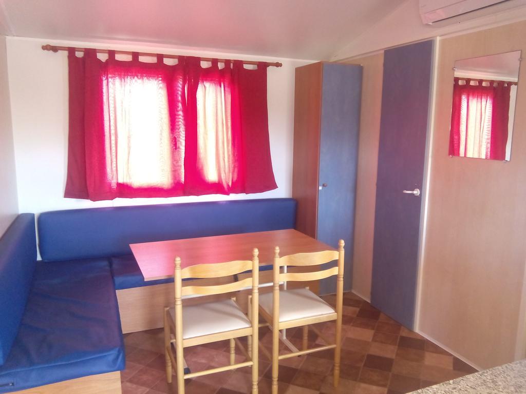 Camping Terra Alta Бот Экстерьер фото